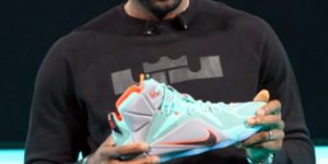 cropped-LeBron-Nike-acordo.jpg